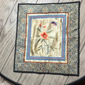 Vintage tapestry can be put in a frame, hung on wall for decor special piece ❤️